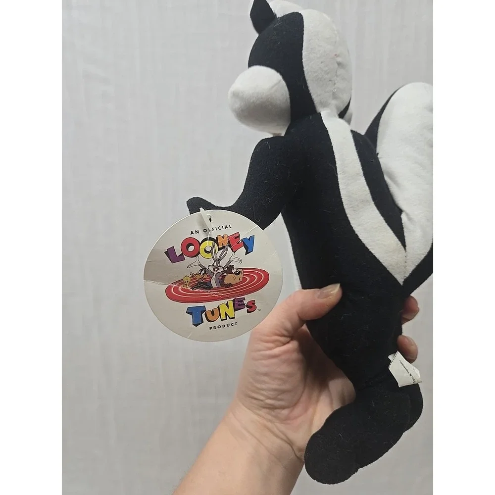 Warner Bros Looney Tunes‎ Pepe Le Pew Plush Doll Vintage 1996 Tag Stuffed Skunk